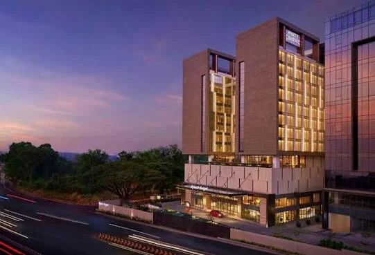 Aloft Bengaluru Cessna Business Park escort service Bangalore — discreet suite arrivals